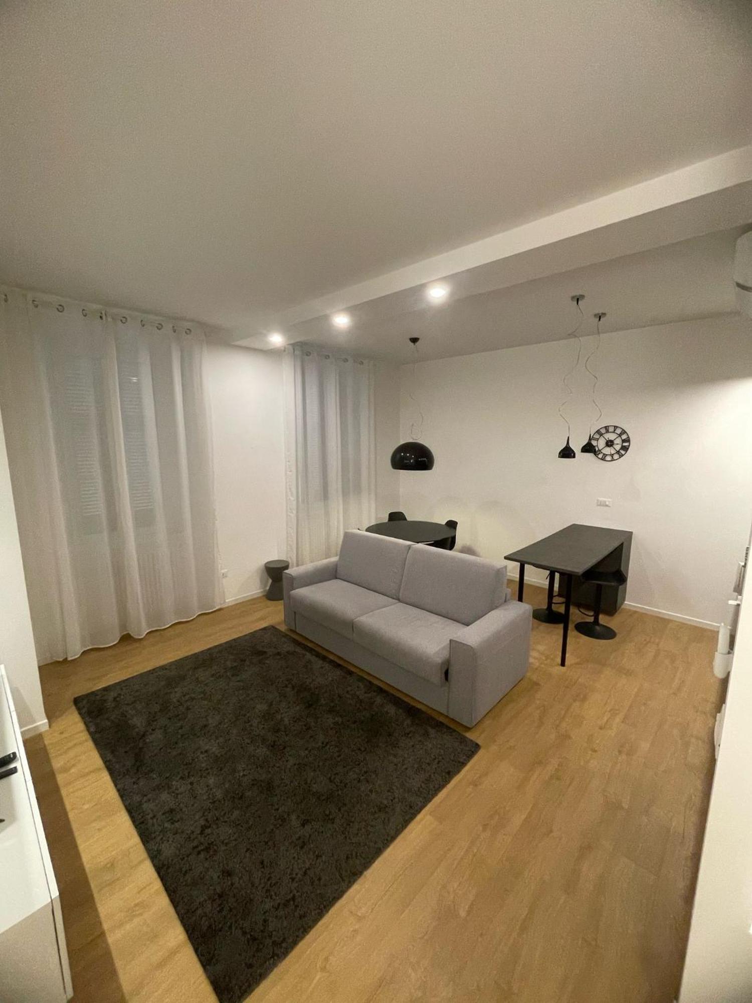 Trieste Centrale Luxury Apartament In Stile Moderno Kültér fotó