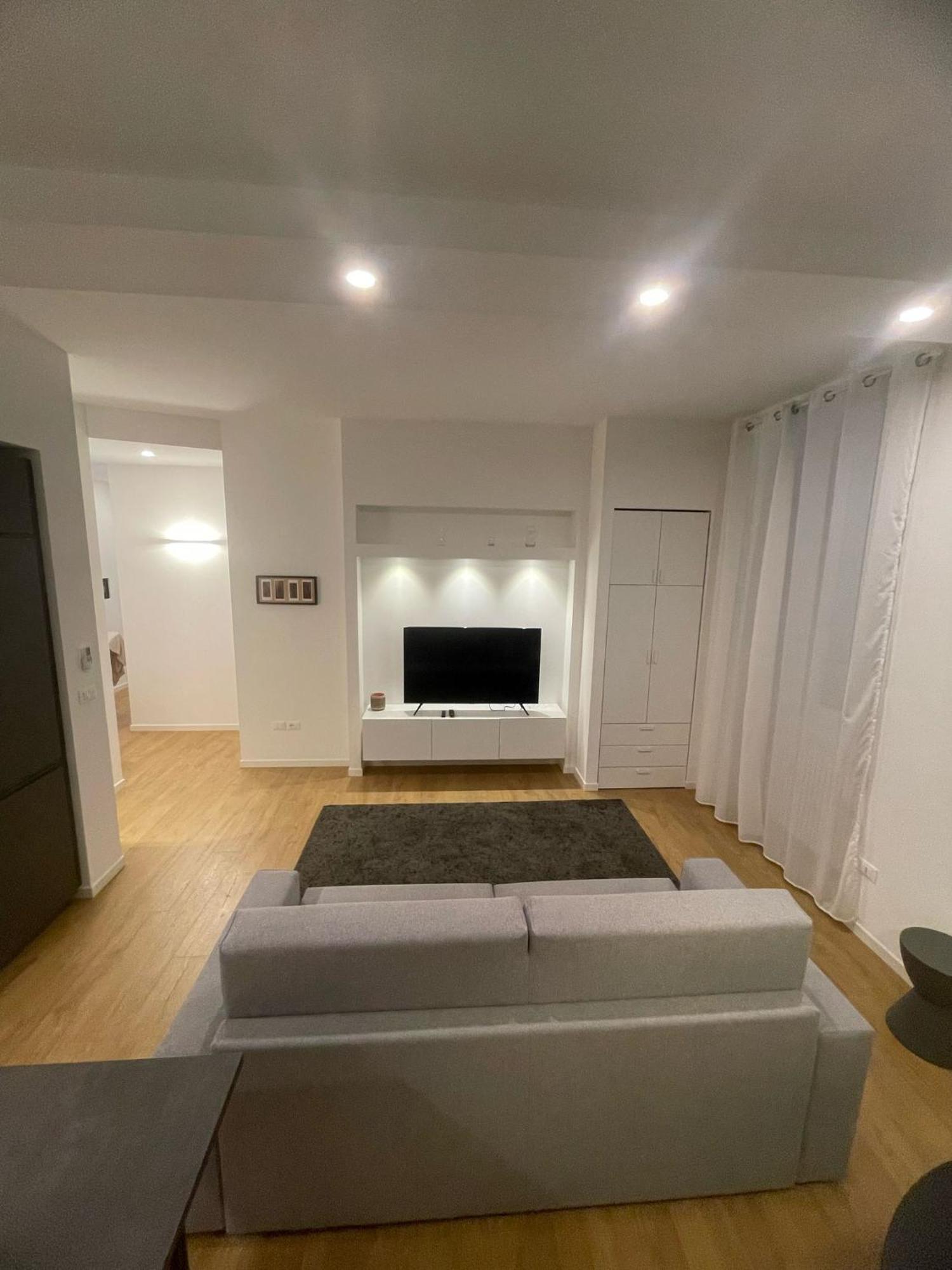 Trieste Centrale Luxury Apartament In Stile Moderno Kültér fotó